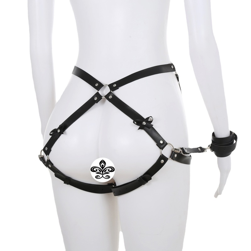MF042--Women's sex bondage pants leather handcuffs props SM supplies