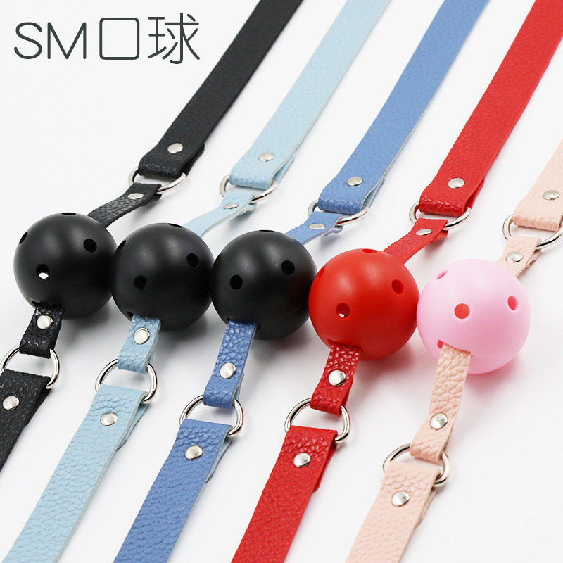 SS2002--SM oral ball leather silicone oral plug couple's fun alternative sex toy