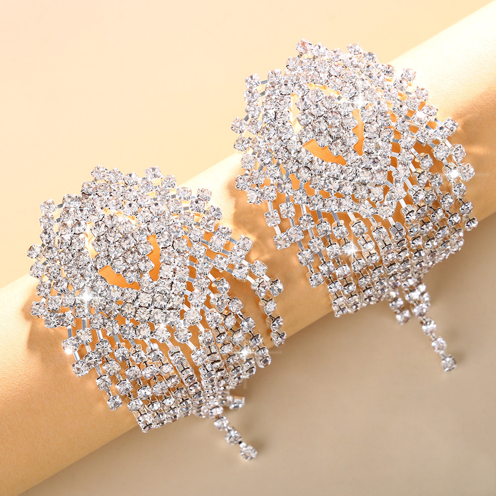 LB2024--New tassel rhinestone breast patch, sexy and fun non-pierced breast patch
