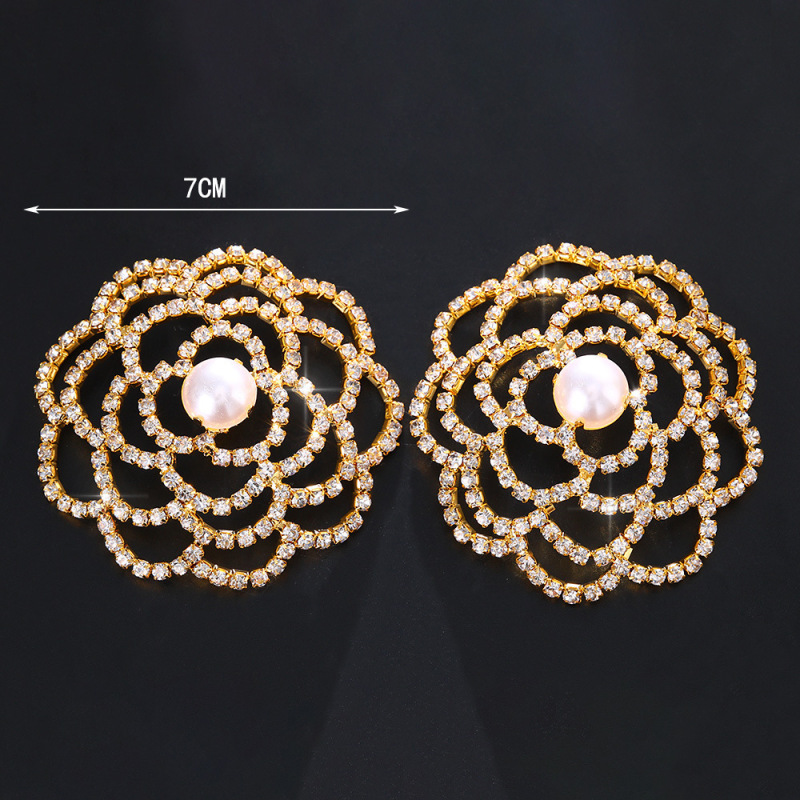 LB2026--New hollow flower-shaped breast patch, sexy pearl and rhinestone breast patch