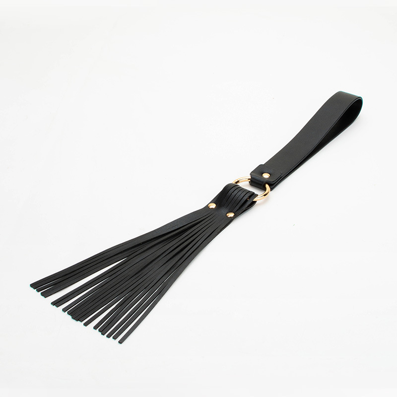 P025--Sexy leather whip spanking tool leather tassel loose whip flirting sp swatter