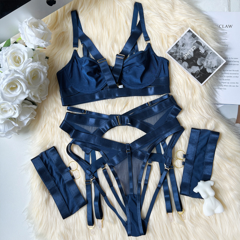 3114--Sexy lingerie sexy hollow push-up bra set