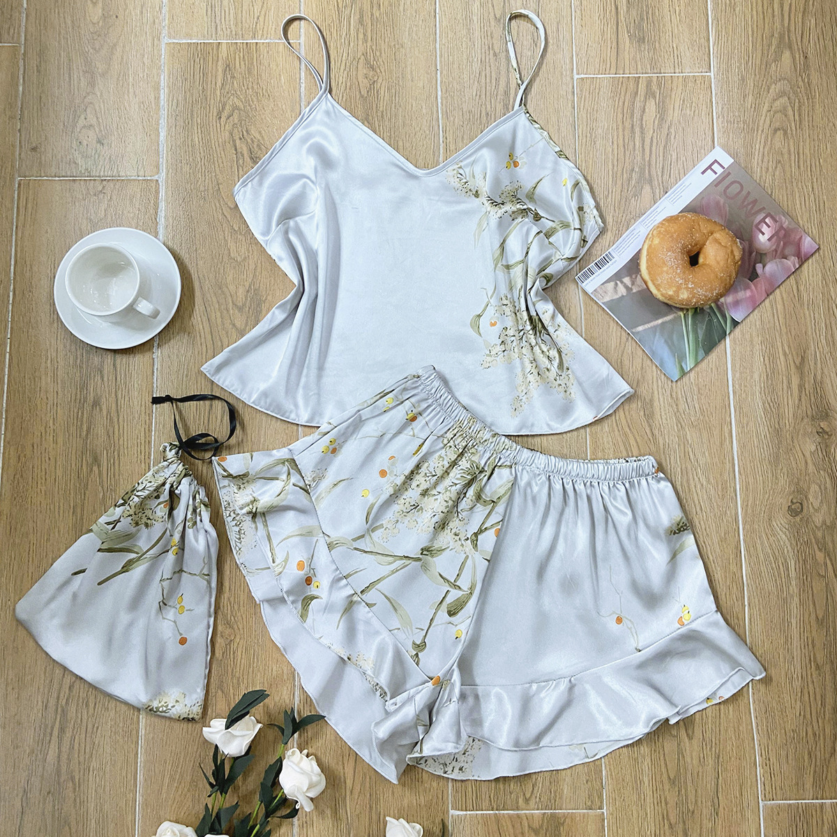 3105--Simulated Silk Pajamas Two Piece Fashion Printed Shorts Lounge Wear Set