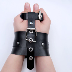 CR-200--Adult erotic thumb cuffs couple bondage punishment handcuffs