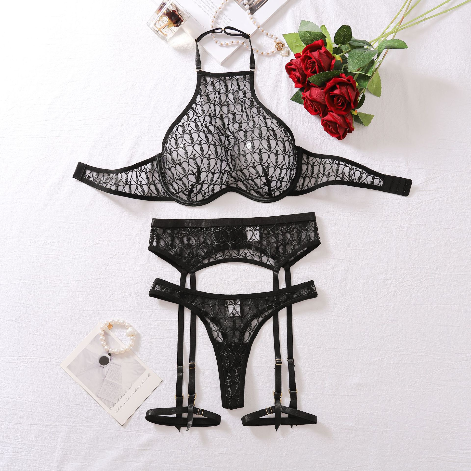 XZ4194A--Heart-shaped embroidered mesh push-up sexy four-piece ultra-thin see-through halter neck sexy underwear set