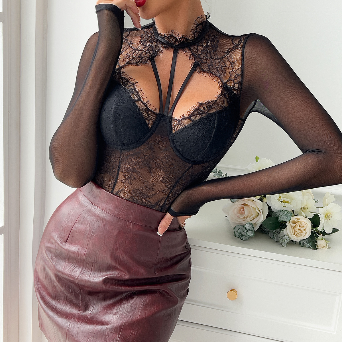 3643--New lace eyelash lace long-sleeved base black jumpsuit
