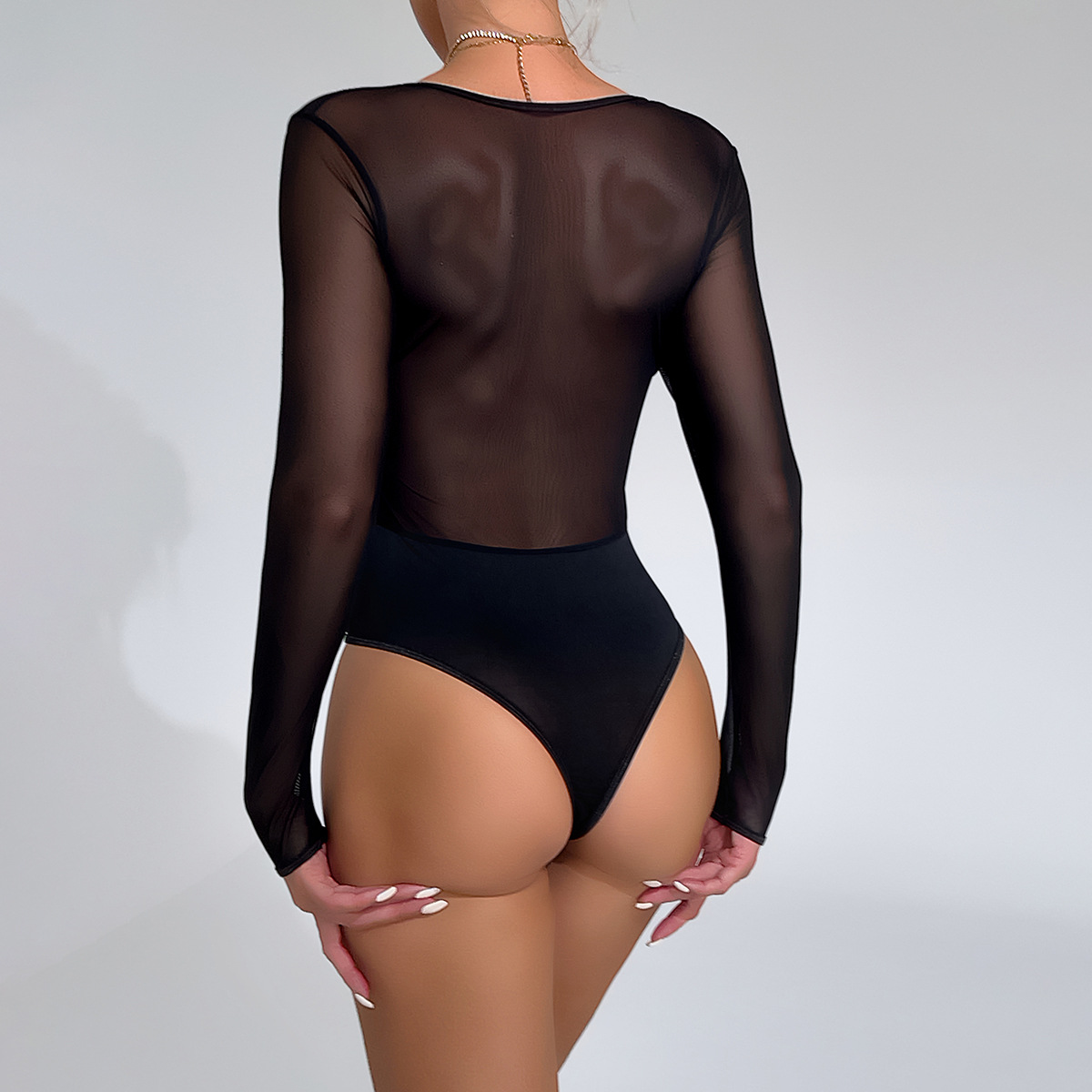 3690--Classic women's clothing, sparkling sequins, long-sleeved bodysuit