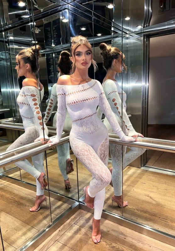 DY-011--New sexy one-piece long-sleeved hot diamond shiny net sexy underwear