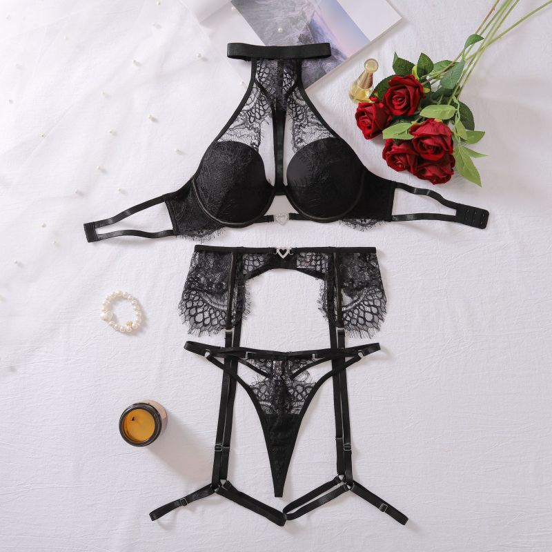 XZ3867L--Sexy lace hollow steel ring gathered halter neck bra three-piece set