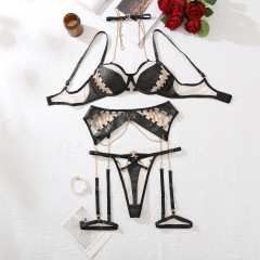 XZ4385A--Metal chain motorcycle patent leather fashionable sexy lingerie six-piece set