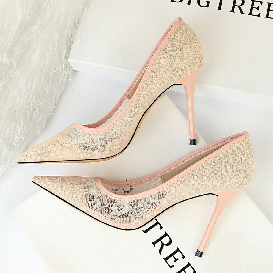 1853-1--Sexy slim high heels, stiletto heels, shallow pointed toe mesh hollow lace shoes