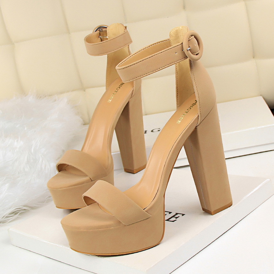 1550-1--Shallow heel pointed toe shining sequins sexy slim nightclub high heels single shoes