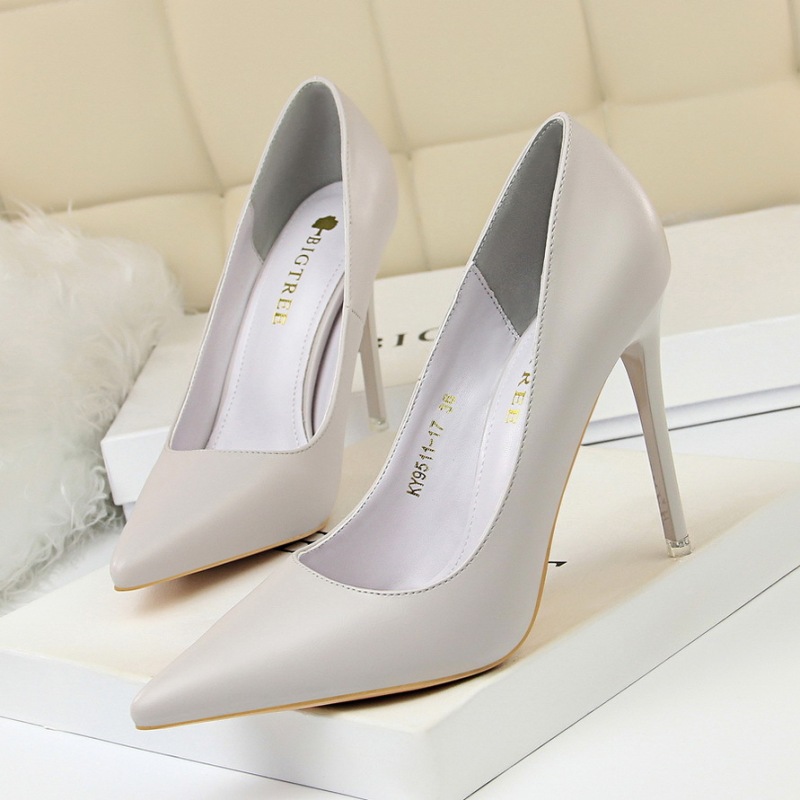 9511-17--Fashionable and simple women's shoes, slim high heels, stilettos, ultra-high heels, shallow mouth pointed high heels