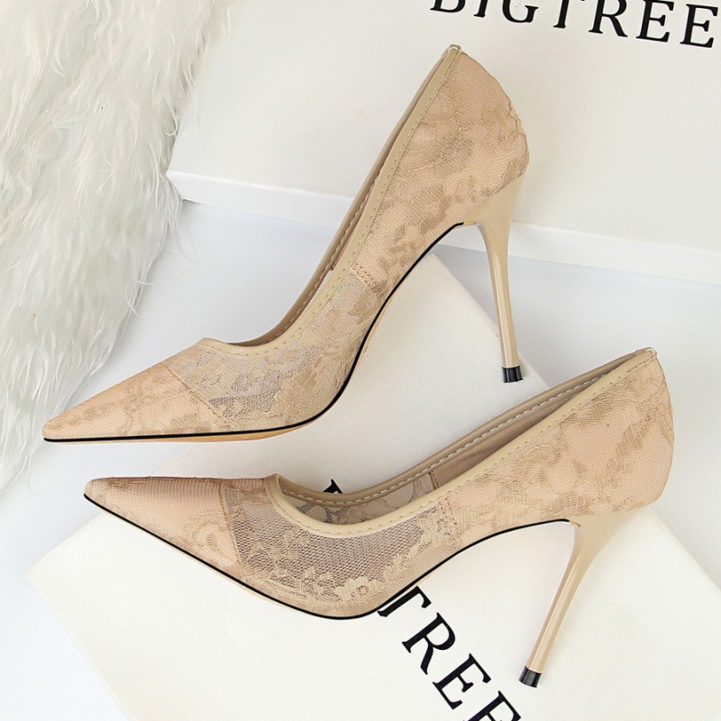 1853-1--Sexy slim high heels, stiletto heels, shallow pointed toe mesh hollow lace shoes