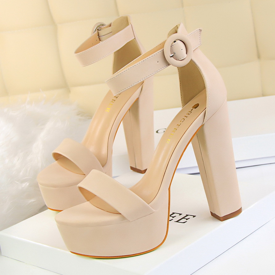 1550-1--Shallow heel pointed toe shining sequins sexy slim nightclub high heels single shoes