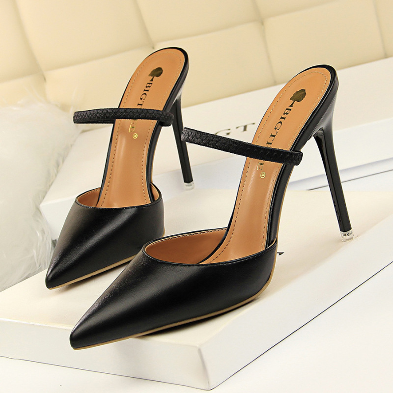 86-10--Retro simple closed toe slippers, stiletto high heels, shallow pointed toe, hollow one-strap women's slippers