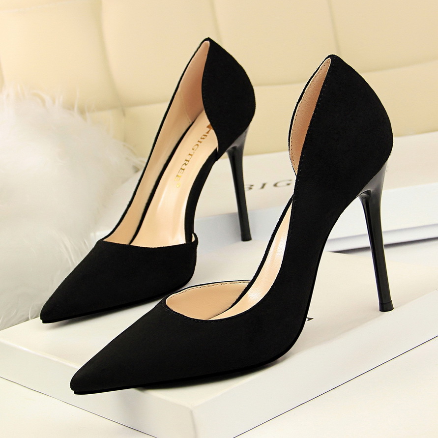 8918-2--Suede shallow mouth pointed sexy nightclub slim side hollow single shoes