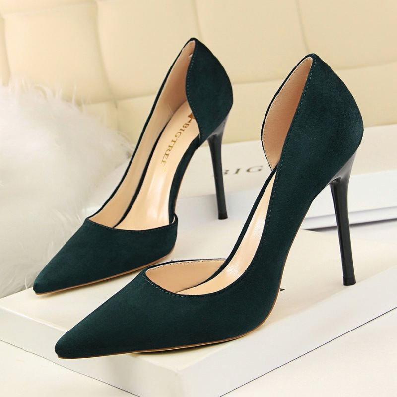 8918-2--Suede shallow mouth pointed sexy nightclub slim side hollow single shoes
