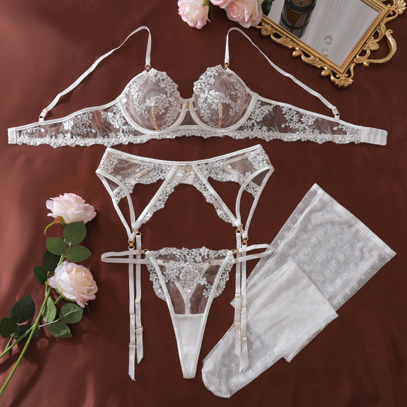 XZ4634A--Embroidered Underwire Push-Up Sexy Lingerie Set