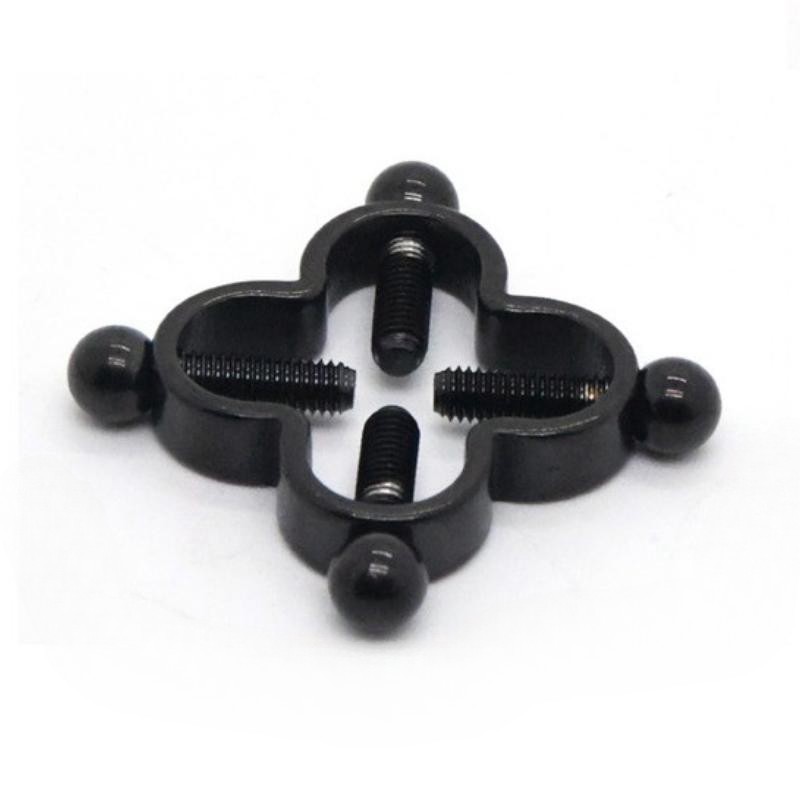 HY3381--Four-leaf clover stainless steel adjustable nipple clamp with piercing