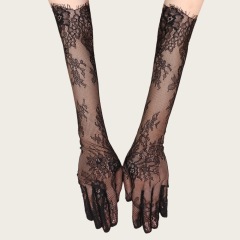 ST008--Long lace mesh gloves in black and off-white