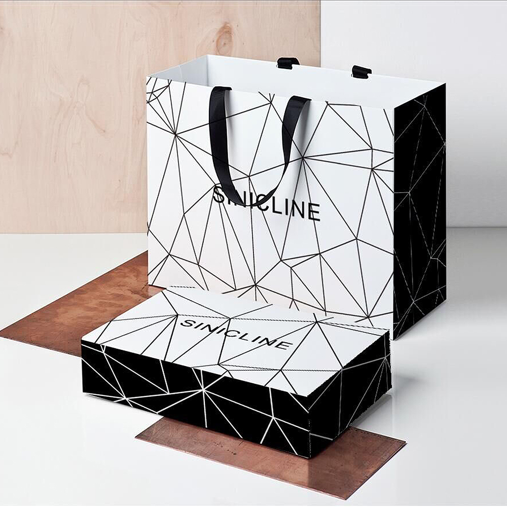 Gift paper bag HY0081