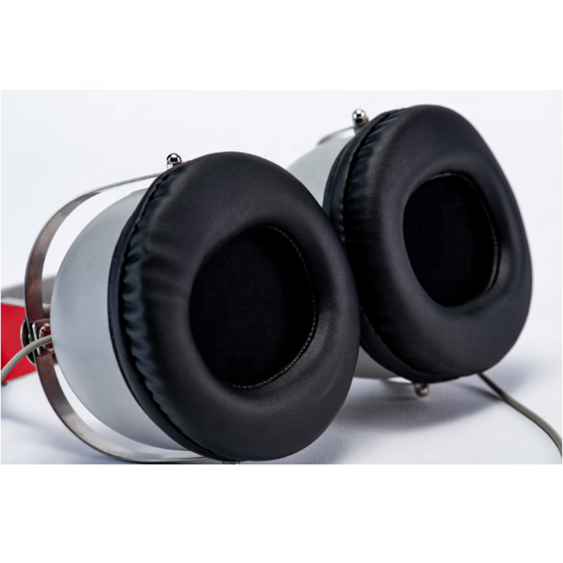 TDH39 Earphone Set with Earmuff