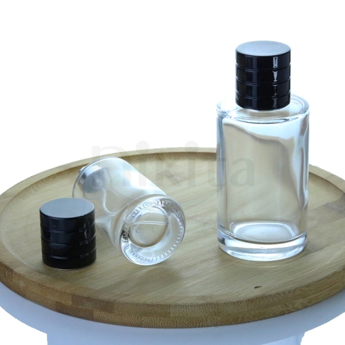 Hot sale Perfume Bottle 30ml 50ml Classic Empty Round atomizer perfume bottle spray body perfume Glass Bottle (GPM16)
