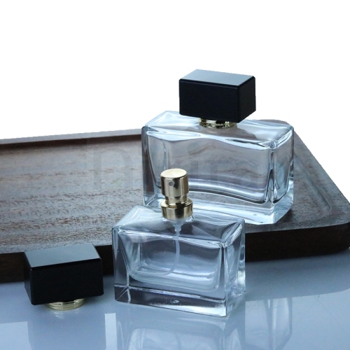 High quality Bottle for perfume Black cap 50ml Empty Square Perfume Glass Bottle with Sprayer (GPM54)