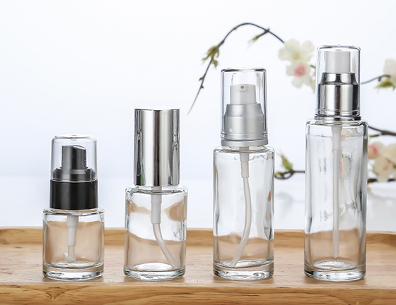 Glass bottle with serum pump