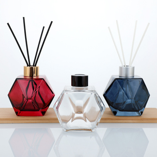 Empty 100ml 200ml Hexahedral Clear Glass Perfume Oil Aroma Bottle Gold Silver Black Cap (GFP08-H)