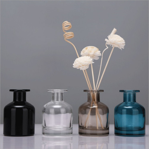 Fancy 50ml 100ml 150ml 250ml Amber Black Clear Glass Reed Diffuser Bottle Empty Air Fresher Bottles Packaging (GFP05-H)