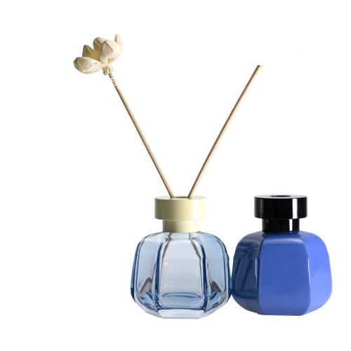 Luxury 50ml 100ml 120ml Clear Glass Aroma Perfume Bottle Empty 120ml Reed Diffuser Bottles with Silver Gold Cap (GFP10-H)