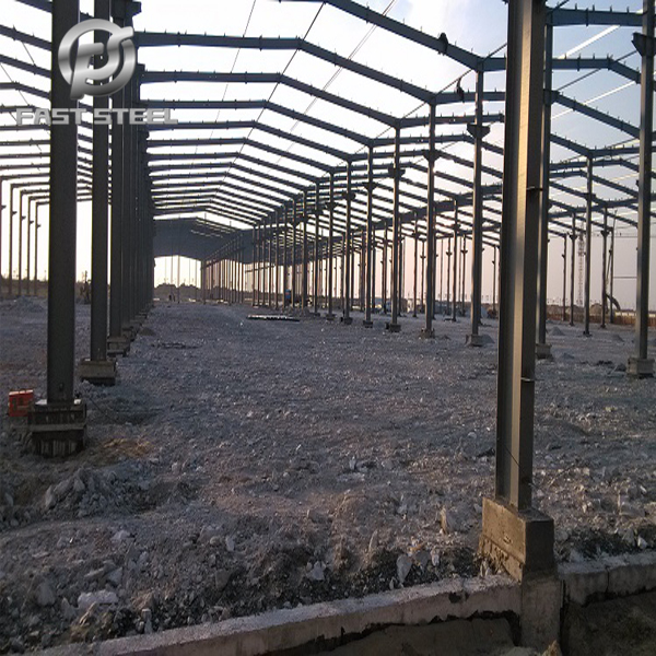 Some materials must be used when building steel structure workshop