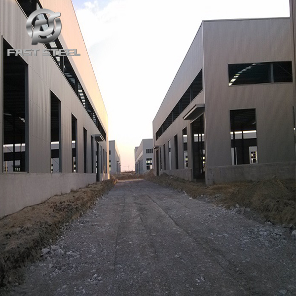 How to deal with the foundation of steel structure workshop