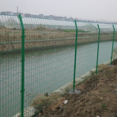 Fence net for factory