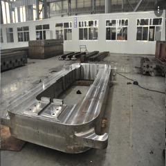 Roller mill housing