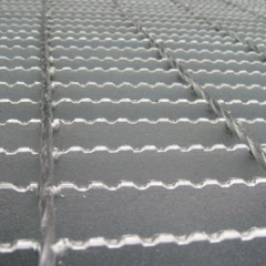 Non-slip steel grating