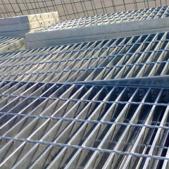 Composite steel grating