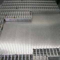 Composite steel grating