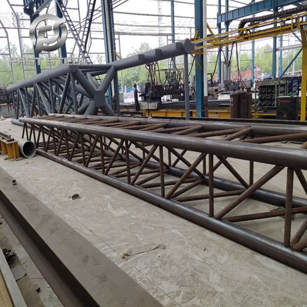 Construction technology of steel truss in steel structure engineering