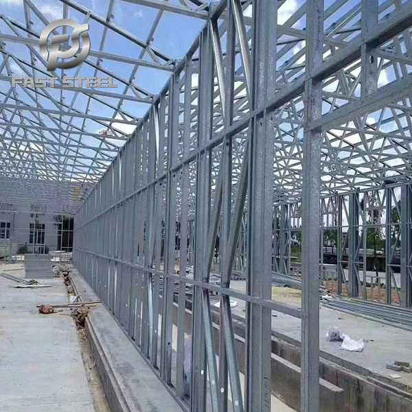 What are the features of steel structure?