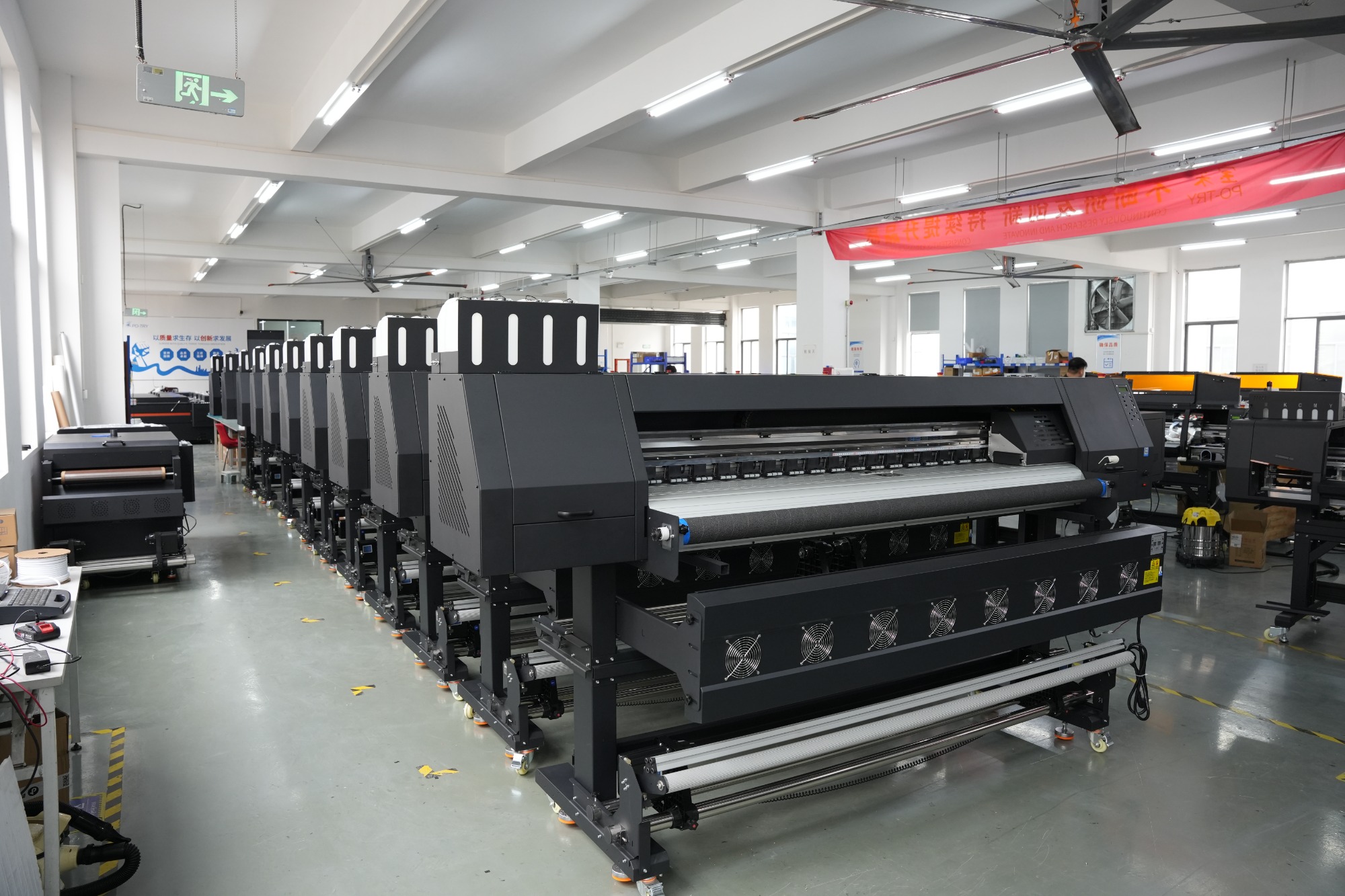 PO-TRY Industrial DTF Printer: High-Performance Textile Printing Solutions for the Textile Industry