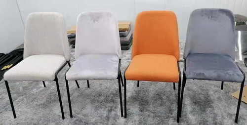 New style hot sell soft backrest accent single chair with golden metal legs retro luxury chaise leisure sofa chair
