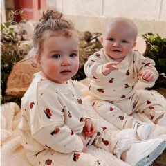 Sustainable newborn crew necks organic cotton colorful print sweatshirt pants set eco friendly baby sweatshirt and jogger
