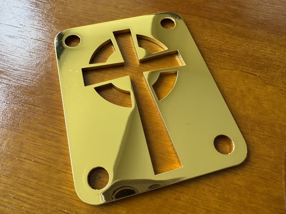 SHIP FROM CHINA !! Custom Made !! Celtic Cross Neck Plate +4Pcs Screws For Your Guitar or Bass - Golden & Chrome