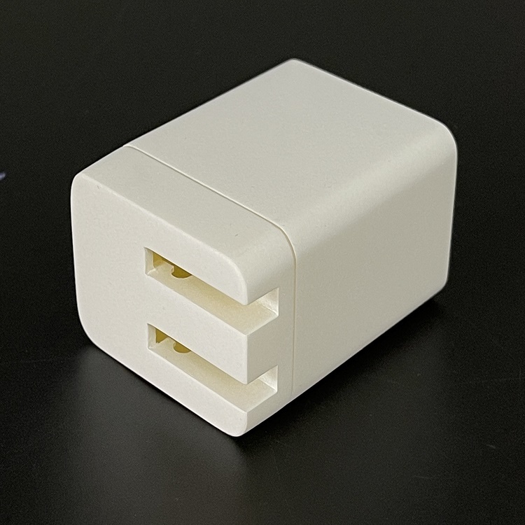 3D printing of resin products.