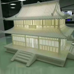 3D printing of resin products.