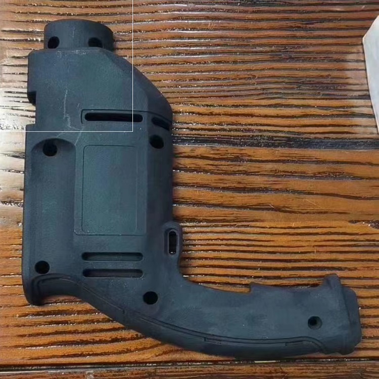 Black nylon printing of parts.