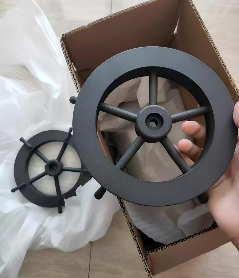 Black nylon printing of parts.